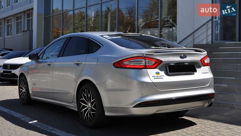 Ford Fusion 2013