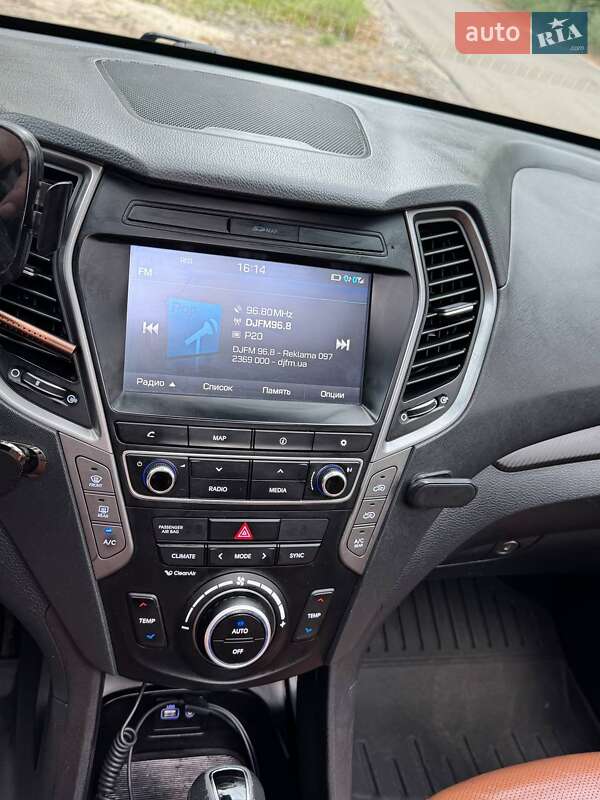 Hyundai Santa FE 2016