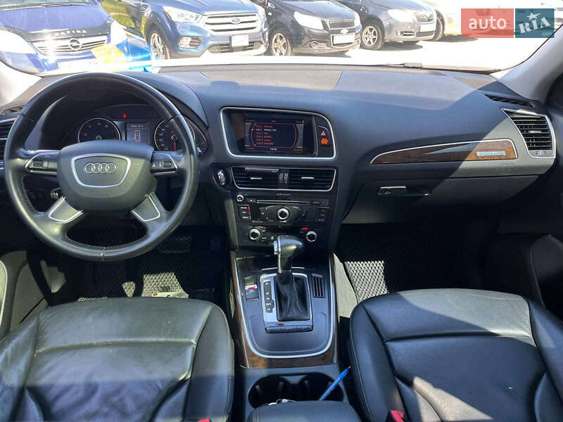 Audi-32