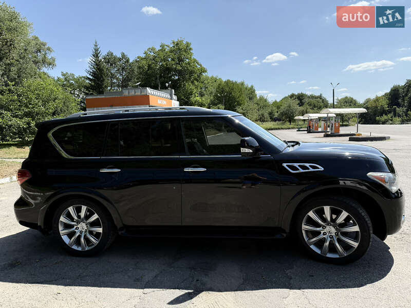 Infiniti QX56 2011