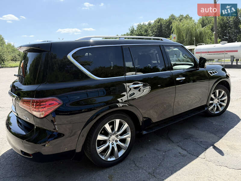 Infiniti QX56 2011