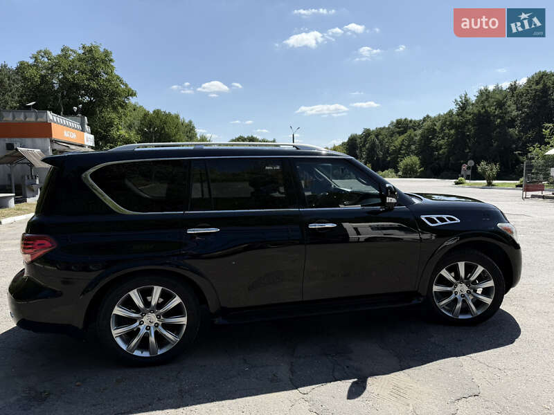 Infiniti QX56 2011