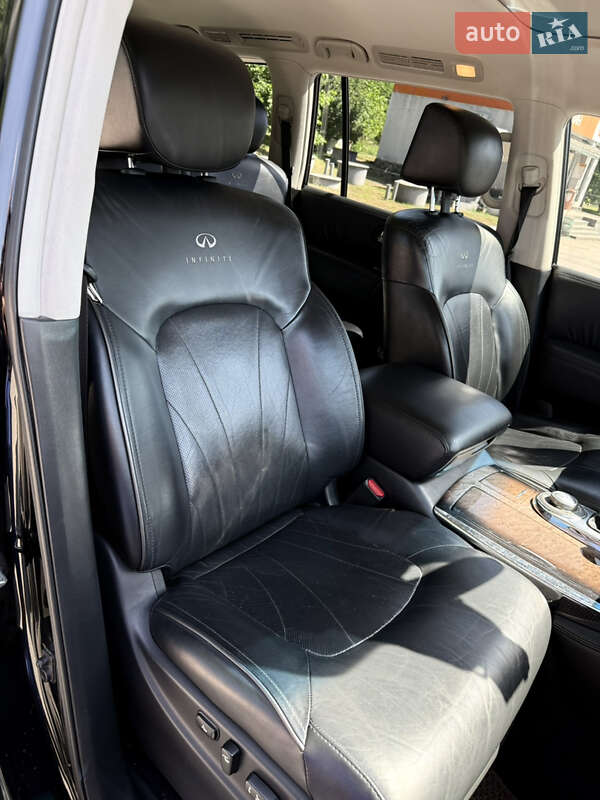 Infiniti QX56 2011