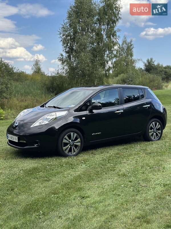Nissan Leaf 2014