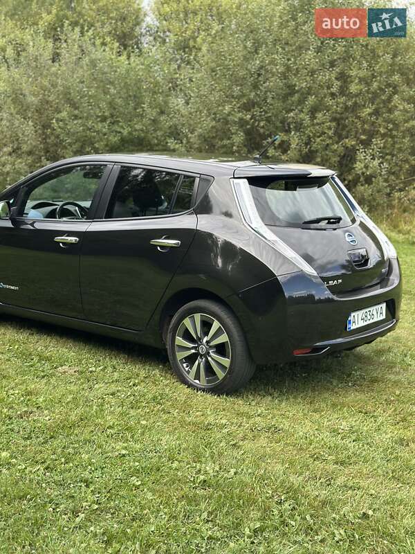 Nissan Leaf 2014