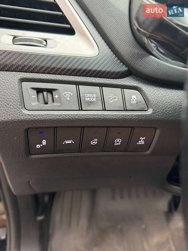 Hyundai Santa FE 2016