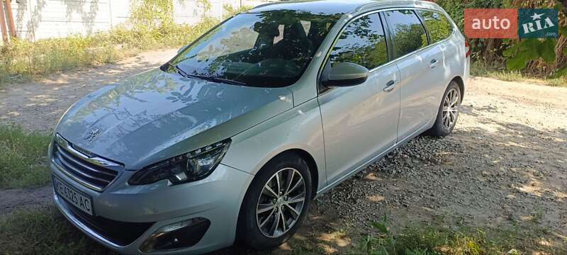 Peugeot 308 2015