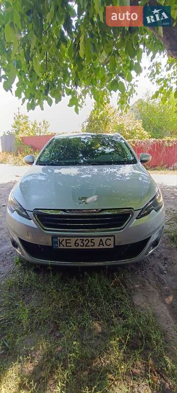 Peugeot 308 2015
