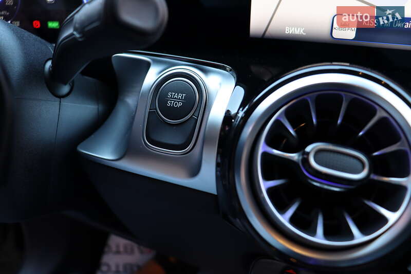 Mercedes-Benz EQB 2024