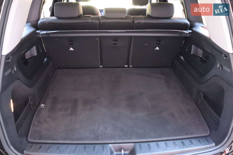 Mercedes-Benz EQB 2024