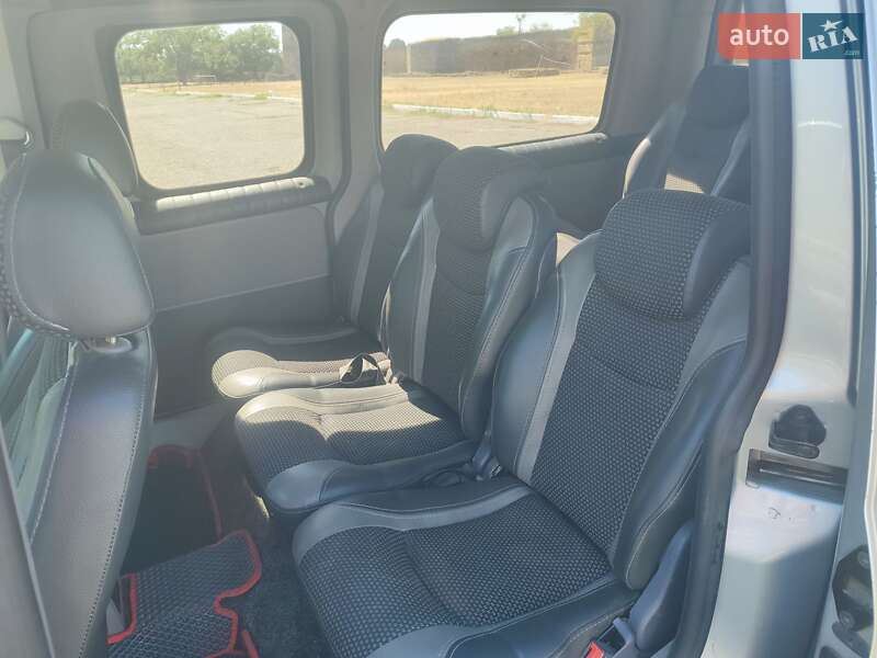 Volkswagen Caddy 2008