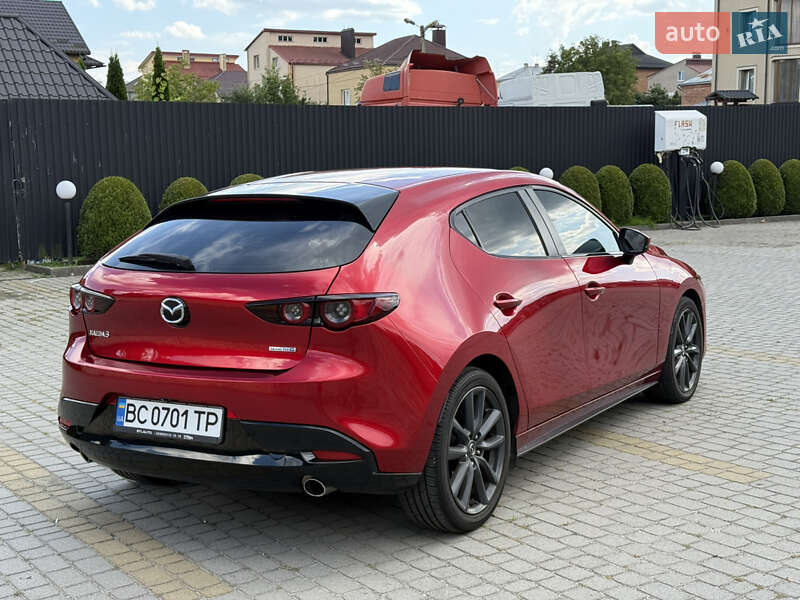 Mazda 3 2019