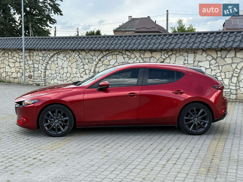 Mazda 3 2019