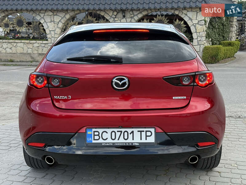 Mazda 3 2019