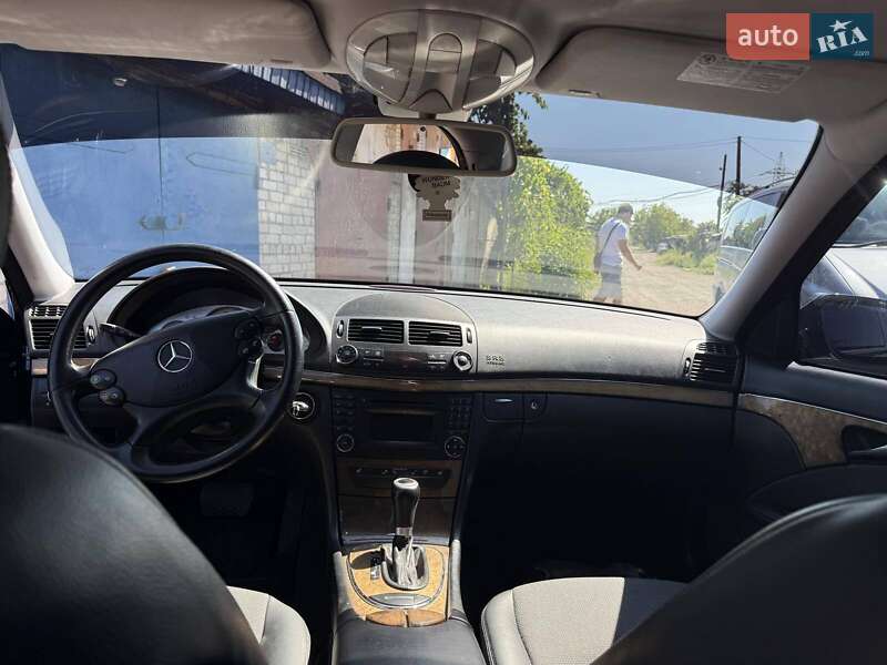 Mercedes-Benz E-Class 2008