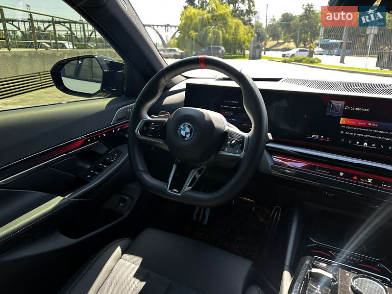 BMW i5 2023