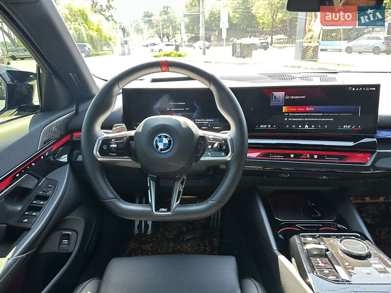 BMW i5 2023