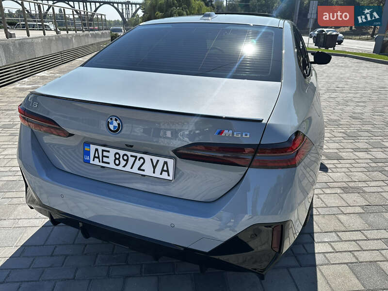 BMW i5 2023