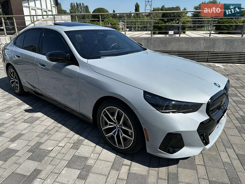 BMW i5 2023
