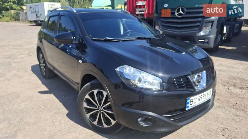 Nissan Qashqai 2012