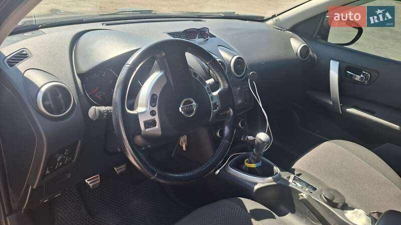 Nissan Qashqai 2012