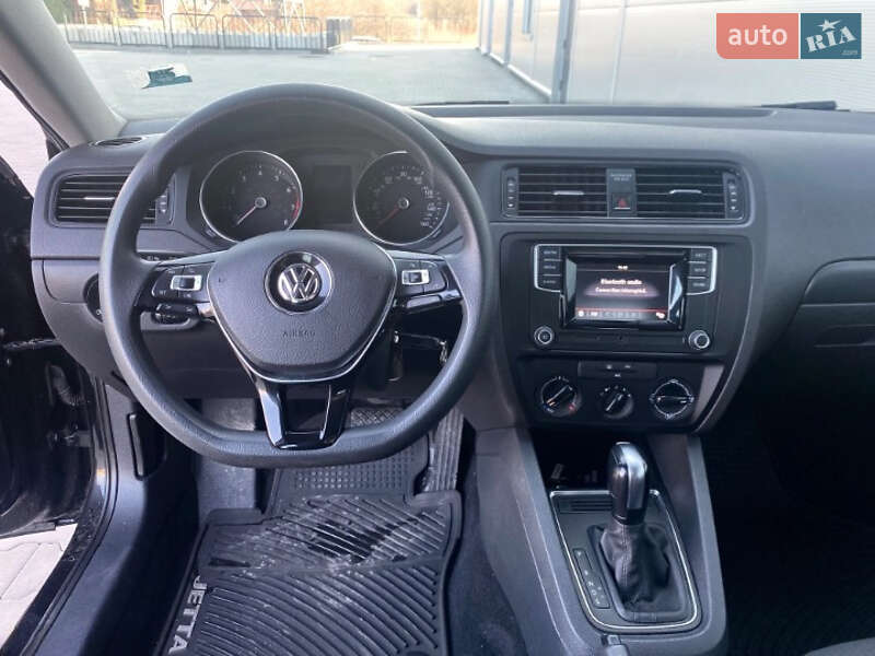 Volkswagen Jetta 2016