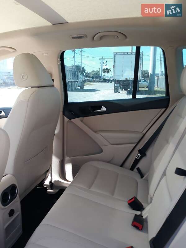 Volkswagen Tiguan 2016