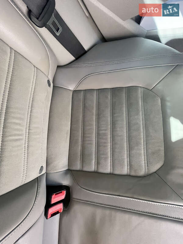 Volkswagen Passat 2013