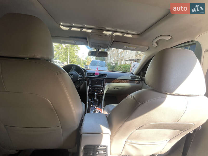 Volkswagen Passat 2013