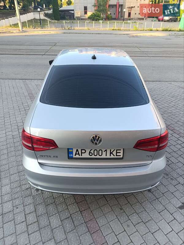 Volkswagen Jetta 2015