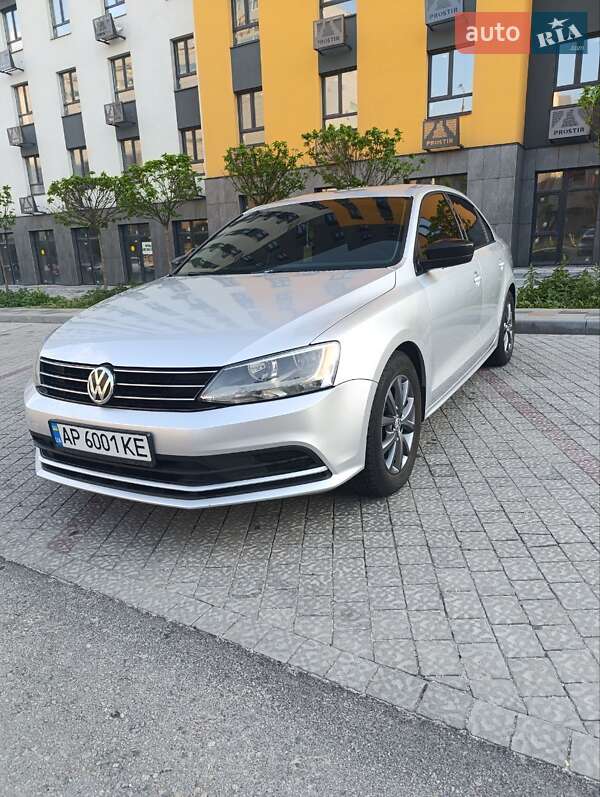 Volkswagen Jetta 2015