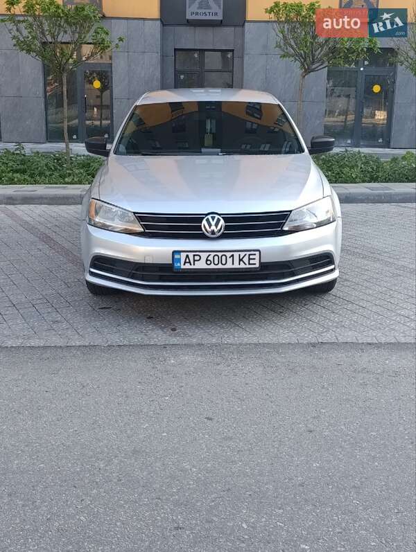 Volkswagen Jetta 2015