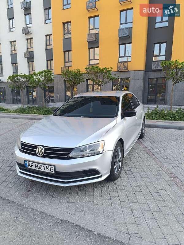 Volkswagen Jetta 2015