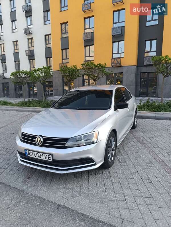 Volkswagen Jetta 2015