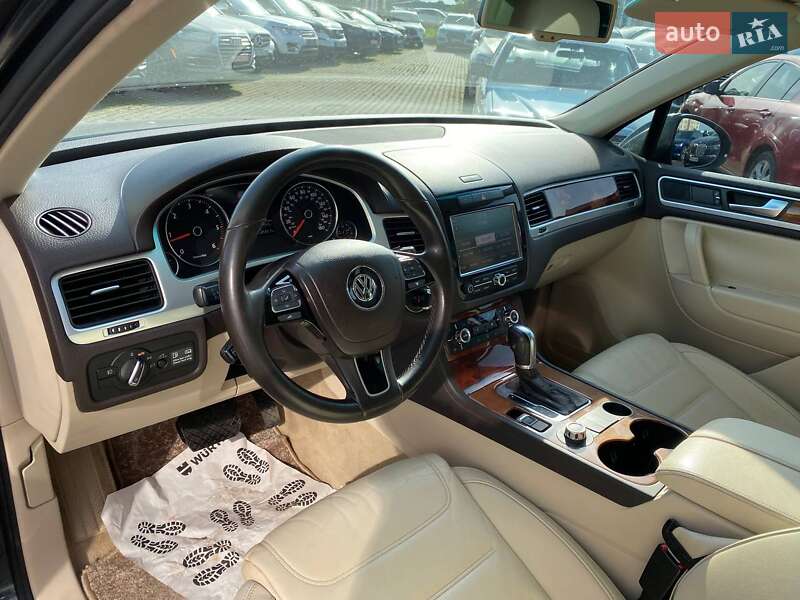 Volkswagen Touareg 2011