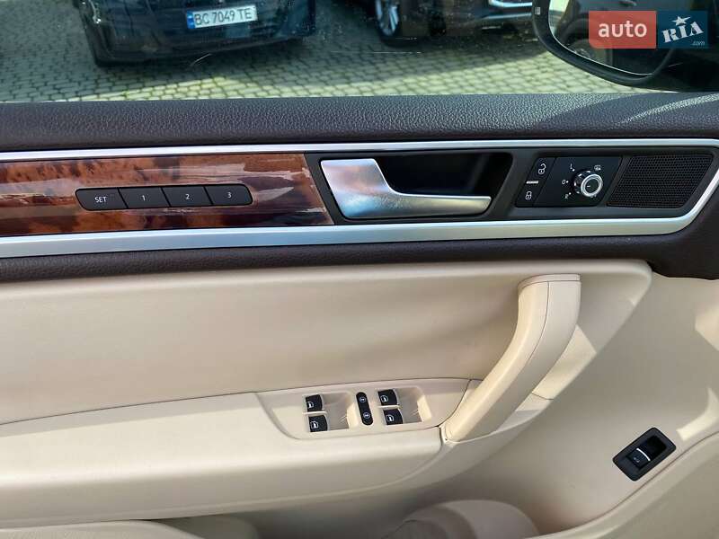 Volkswagen Touareg 2011