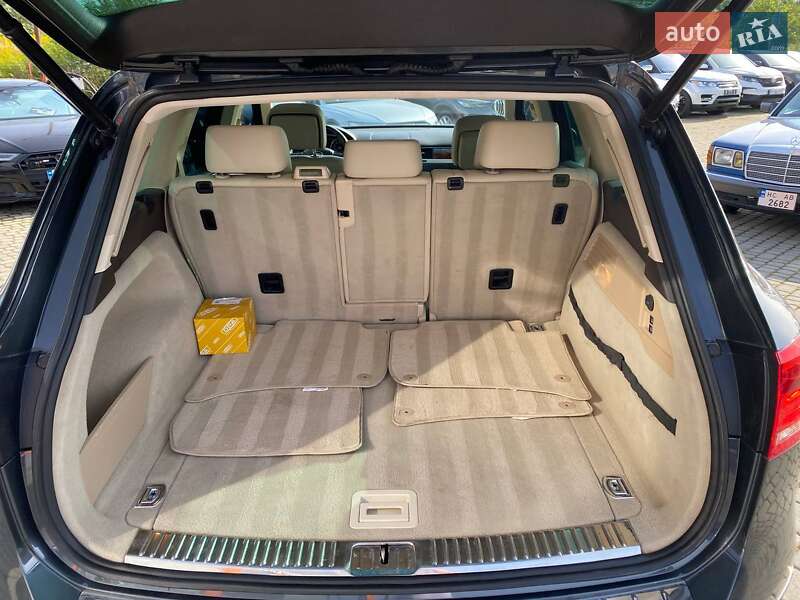 Volkswagen Touareg 2011