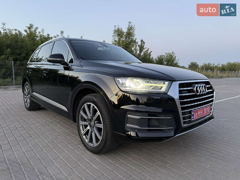Audi Q7 2016