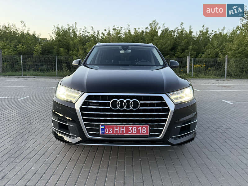 Audi Q7 2016