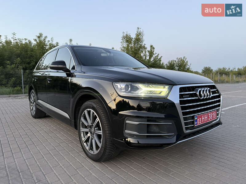 Audi Q7 2016