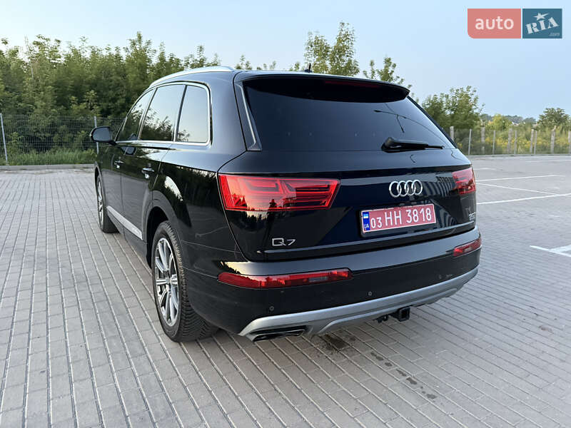 Audi Q7 2016
