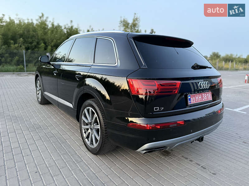 Audi Q7 2016