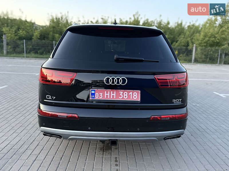 Audi Q7 2016