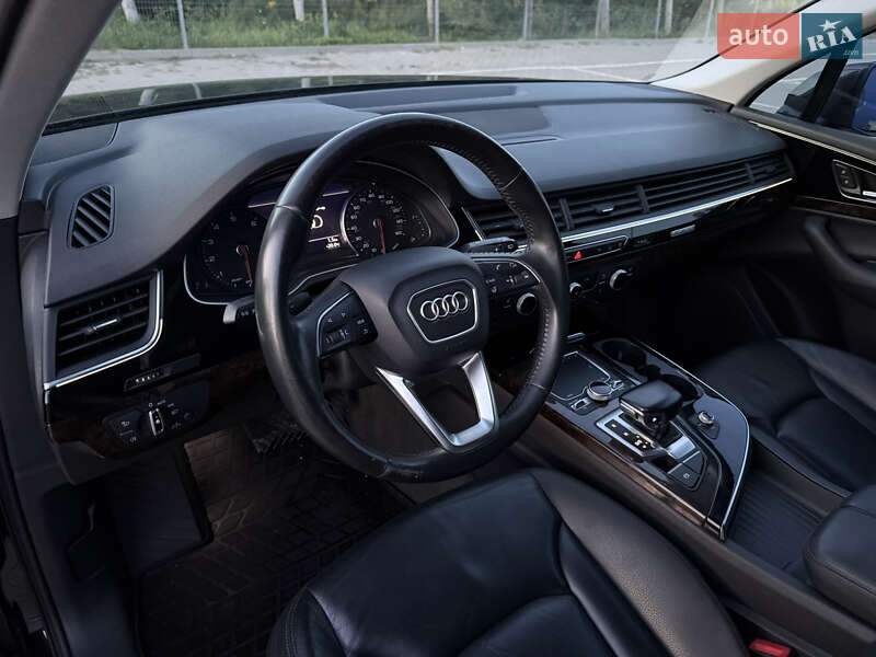 Audi Q7 2016