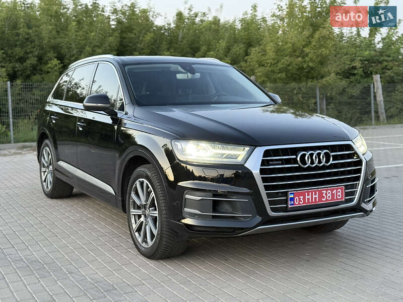 Audi Q7 2016