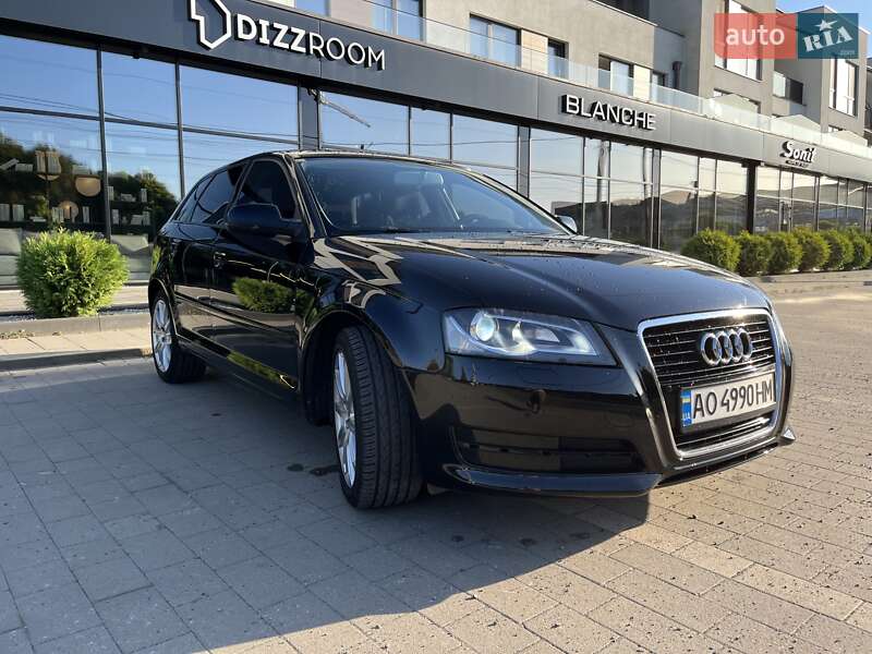 Audi-25