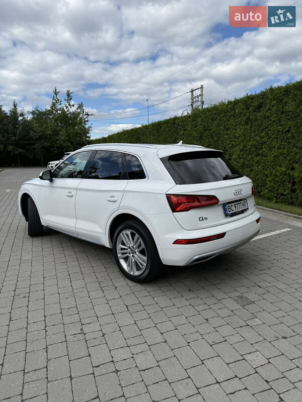 Audi Q5 2020