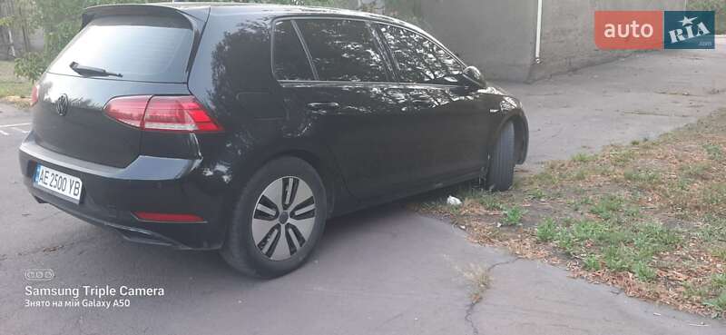 Volkswagen e-Golf 2017