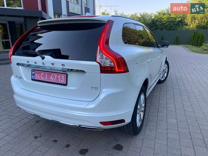 Volvo XC60 2015