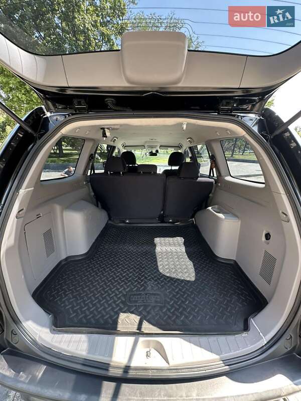 Mitsubishi Pajero Sport 2012